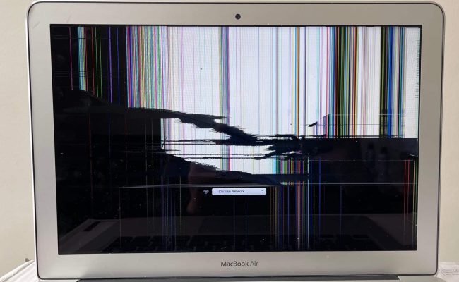 MacBook Air Cracked Screen Replacement